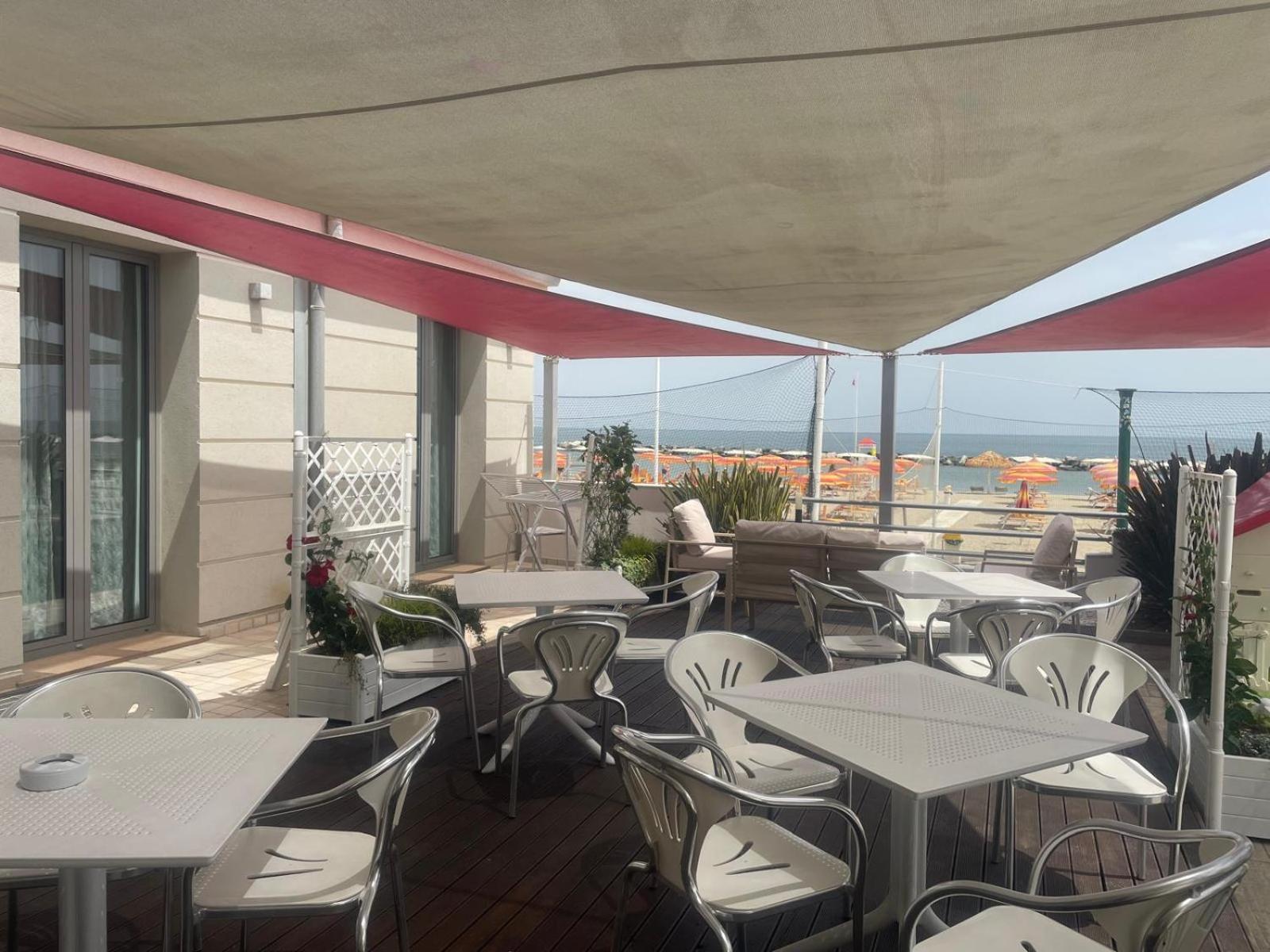 Hotel & Residence Cavalluccio Marino Rimini Zewnętrze zdjęcie