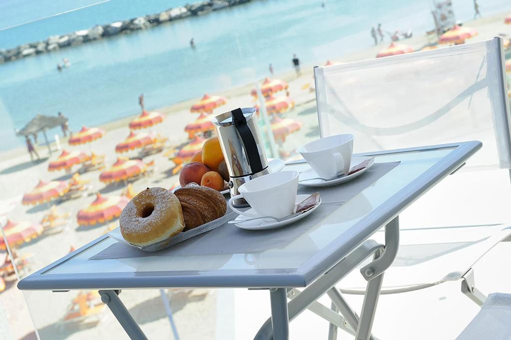Hotel & Residence Cavalluccio Marino Rimini Zewnętrze zdjęcie