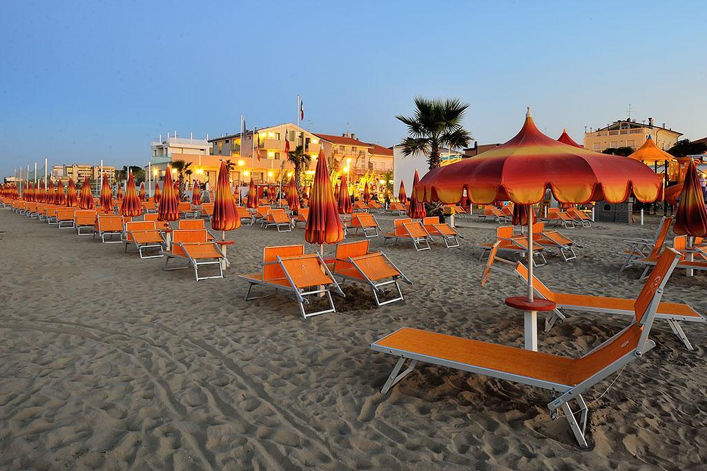 Hotel & Residence Cavalluccio Marino Rimini Zewnętrze zdjęcie