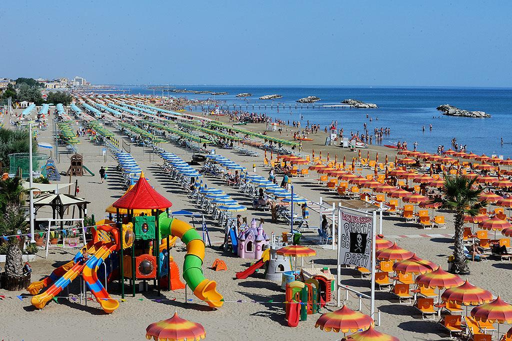 Hotel & Residence Cavalluccio Marino Rimini Zewnętrze zdjęcie