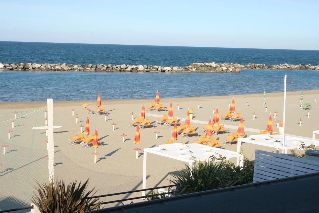 Hotel & Residence Cavalluccio Marino Rimini Zewnętrze zdjęcie